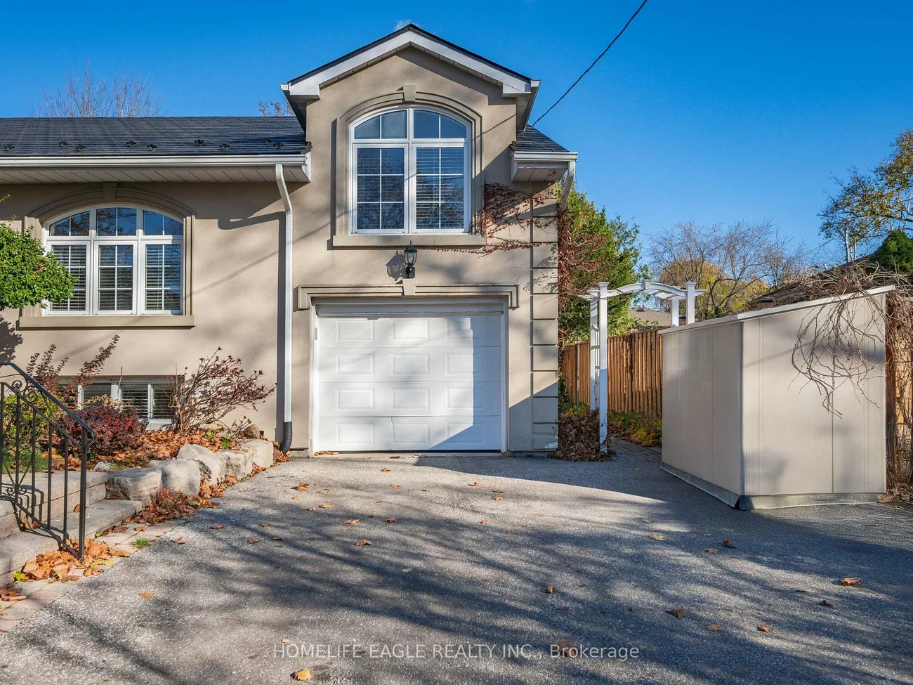 11, Knollside, Mill Pond, Richmond Hill