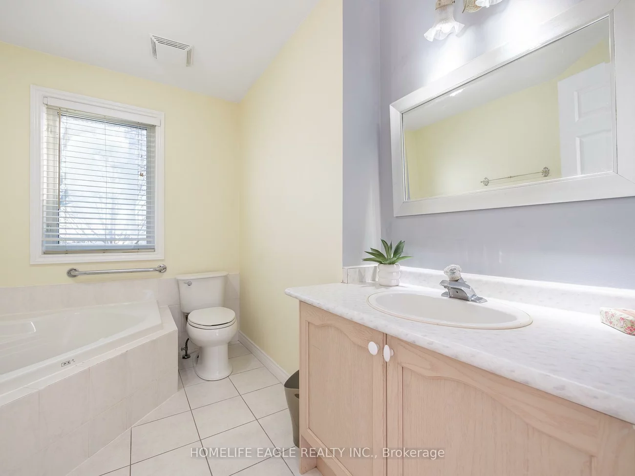 11, Knollside, Mill Pond, Richmond Hill