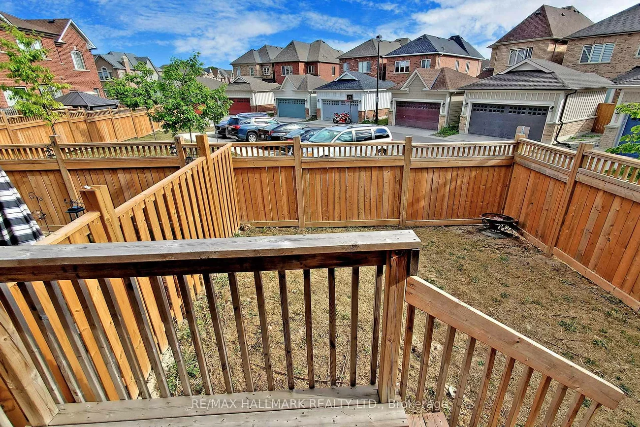 1, Bellflower, Oak Ridges Lake Wilcox, Richmond Hill