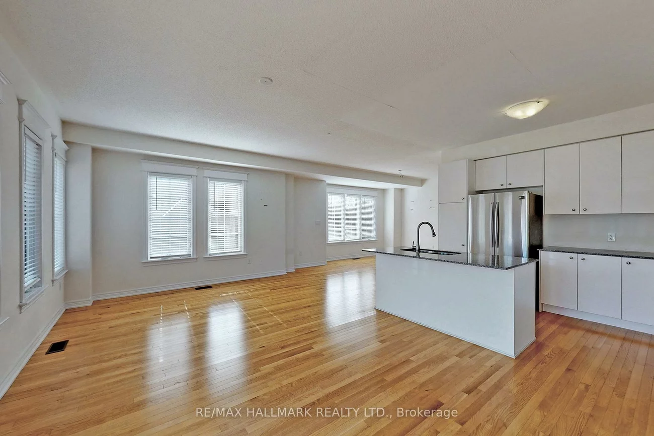 1, Bellflower, Oak Ridges Lake Wilcox, Richmond Hill