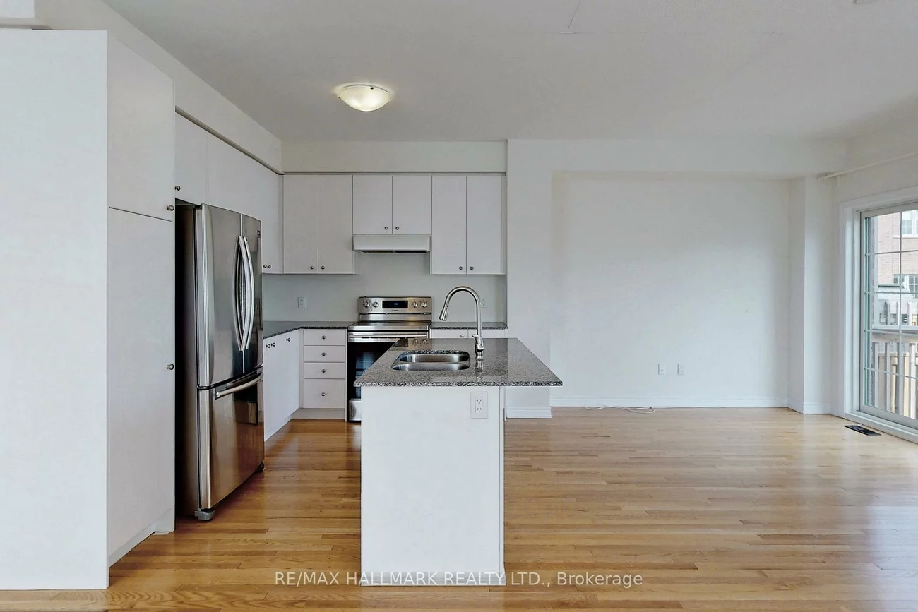 1, Bellflower, Oak Ridges Lake Wilcox, Richmond Hill