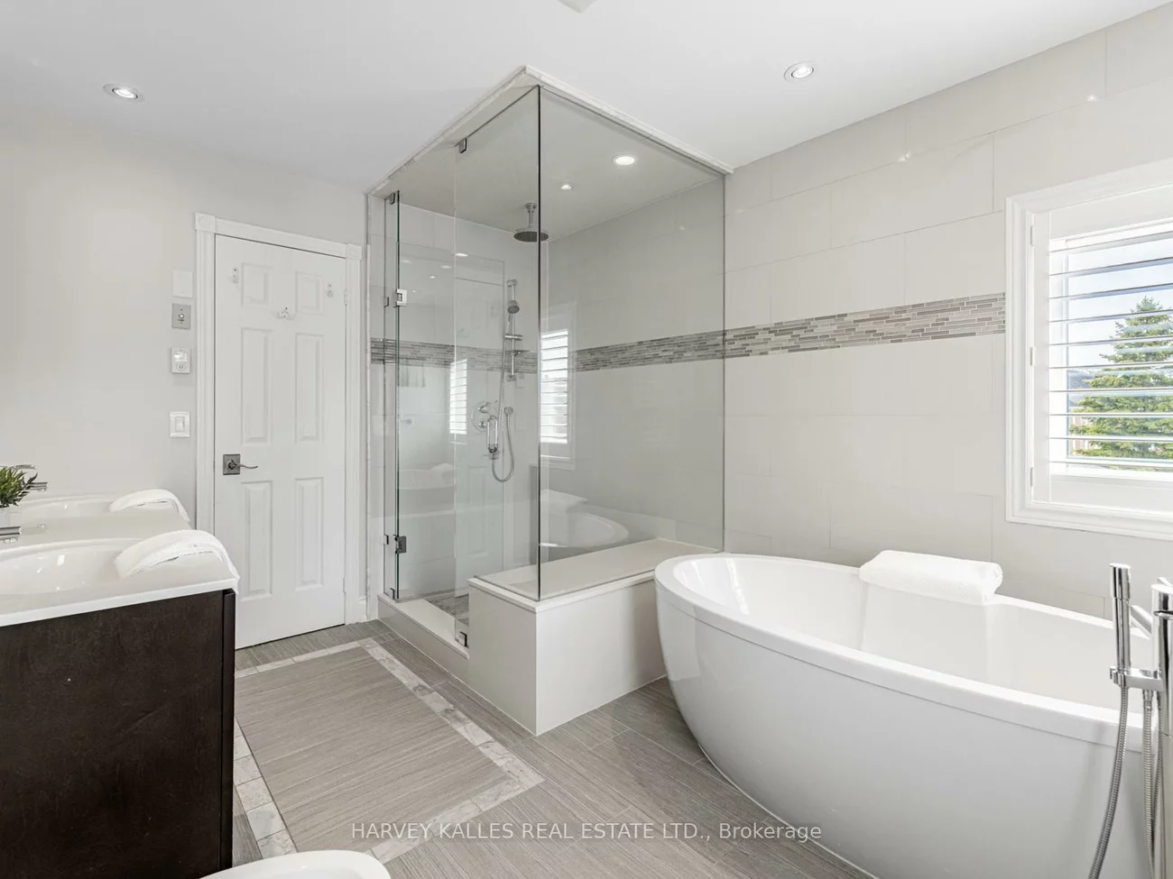 29, Falkland, Mill Pond, Richmond Hill