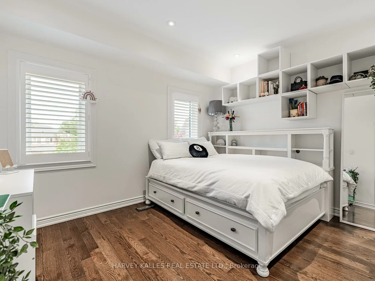 29, Falkland, Mill Pond, Richmond Hill