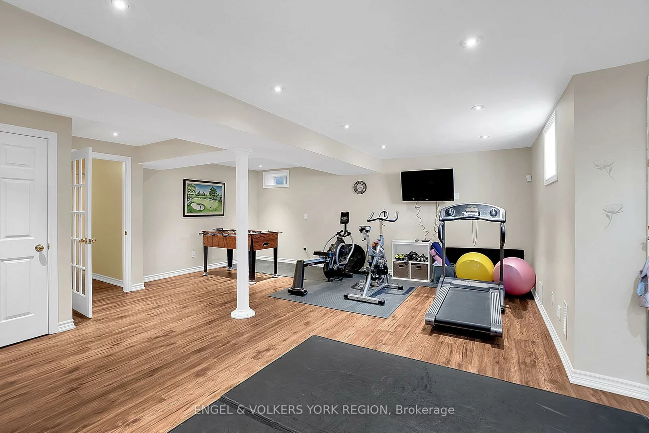 24, Timber Valley Ave, Oak Ridges, Richmond Hill