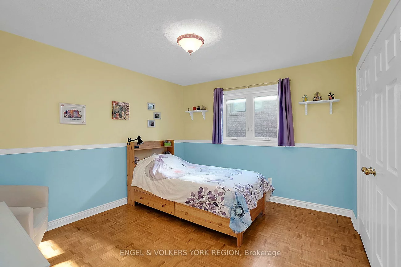 24, Timber Valley Ave, Oak Ridges, Richmond Hill