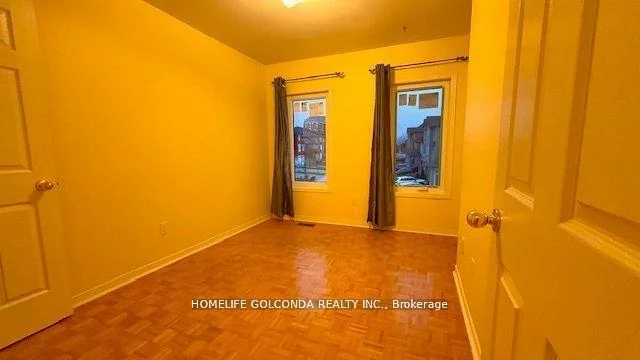 82, Ellesmere, Langstaff, Richmond Hill
