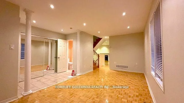 82, Ellesmere, Langstaff, Richmond Hill