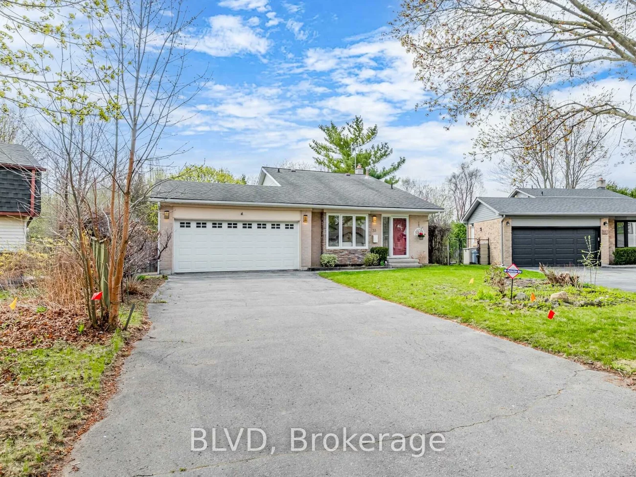 33, Law, North Richvale, Richmond Hill