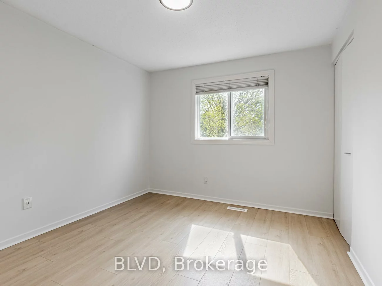 33, Law, North Richvale, Richmond Hill