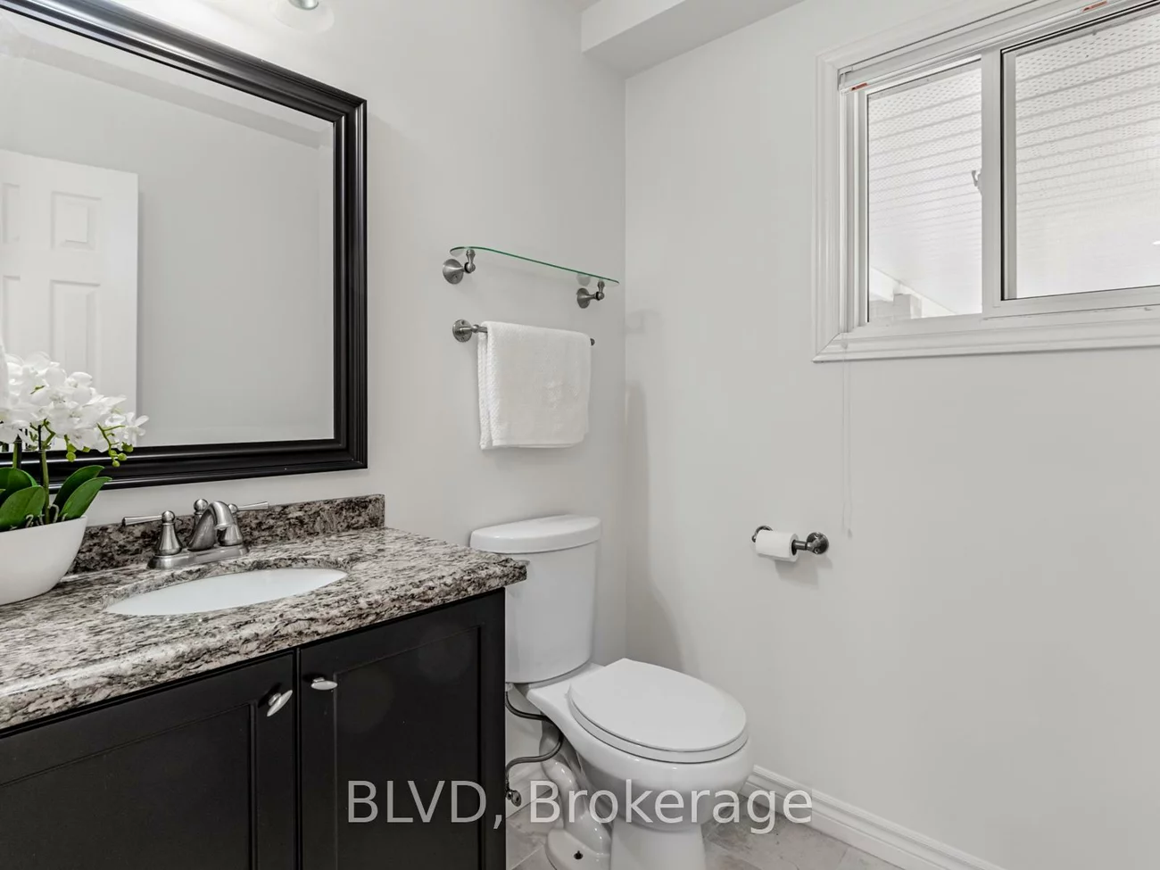 33, Law, North Richvale, Richmond Hill