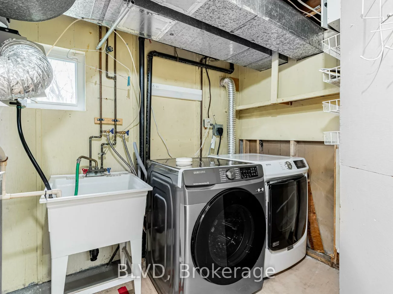 33, Law, North Richvale, Richmond Hill