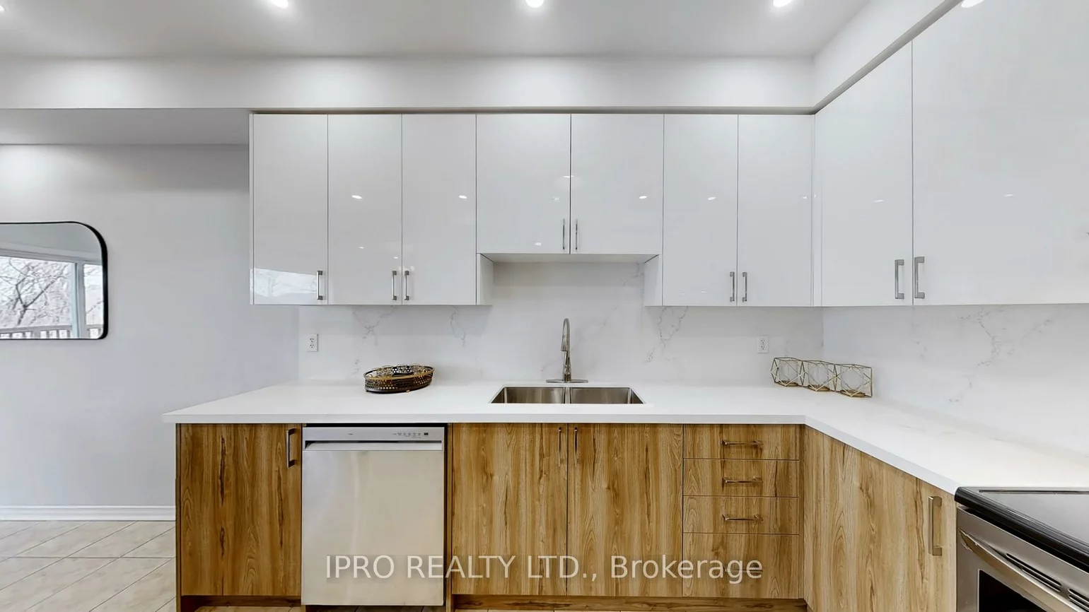 128, Lebovic, Oak Ridges Lake Wilcox, Richmond Hill
