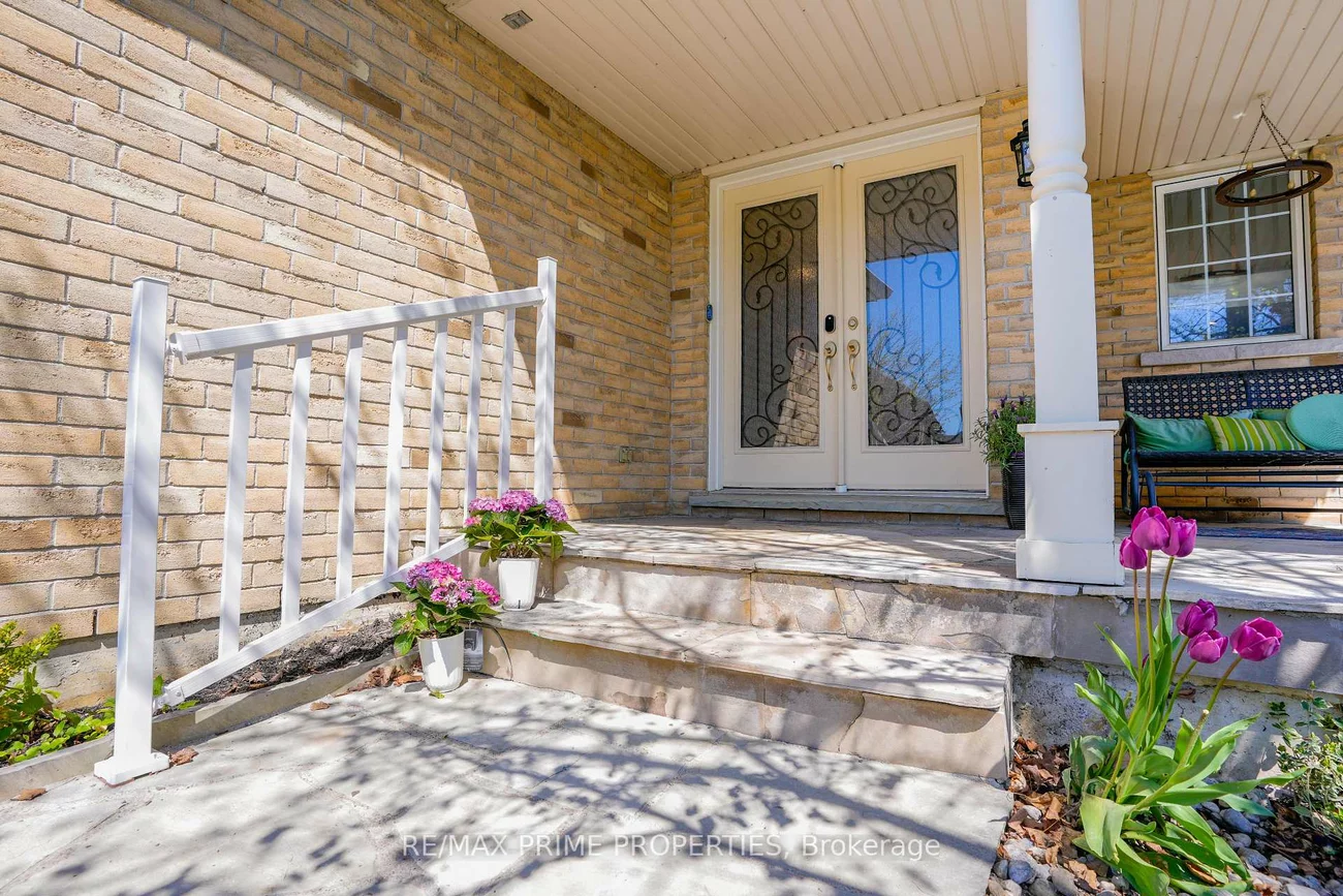 54, Vitlor, Oak Ridges, Richmond Hill
