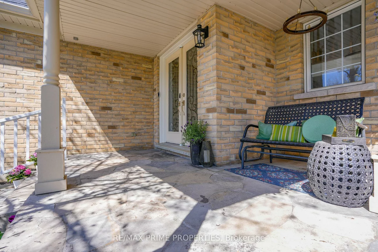 54, Vitlor, Oak Ridges, Richmond Hill
