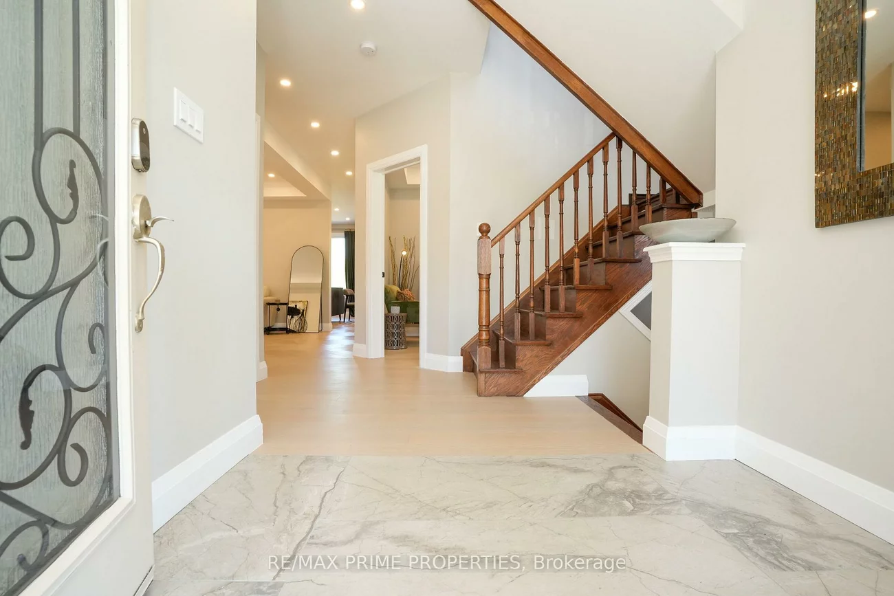 54, Vitlor, Oak Ridges, Richmond Hill
