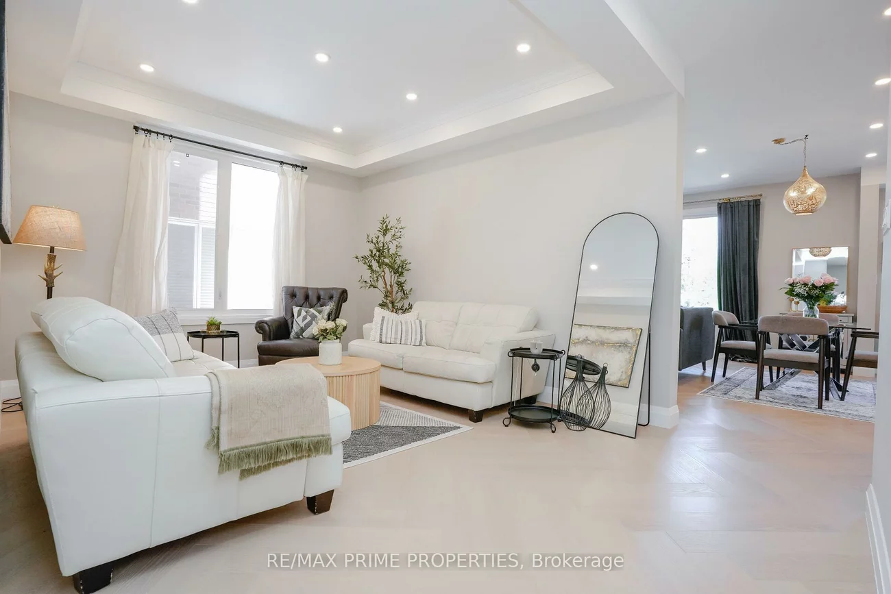 54, Vitlor, Oak Ridges, Richmond Hill