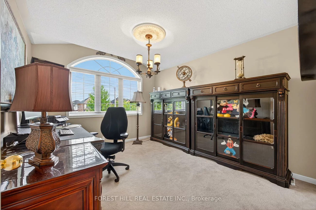 166, Worthington, Oak Ridges Lake Wilcox, Richmond Hill