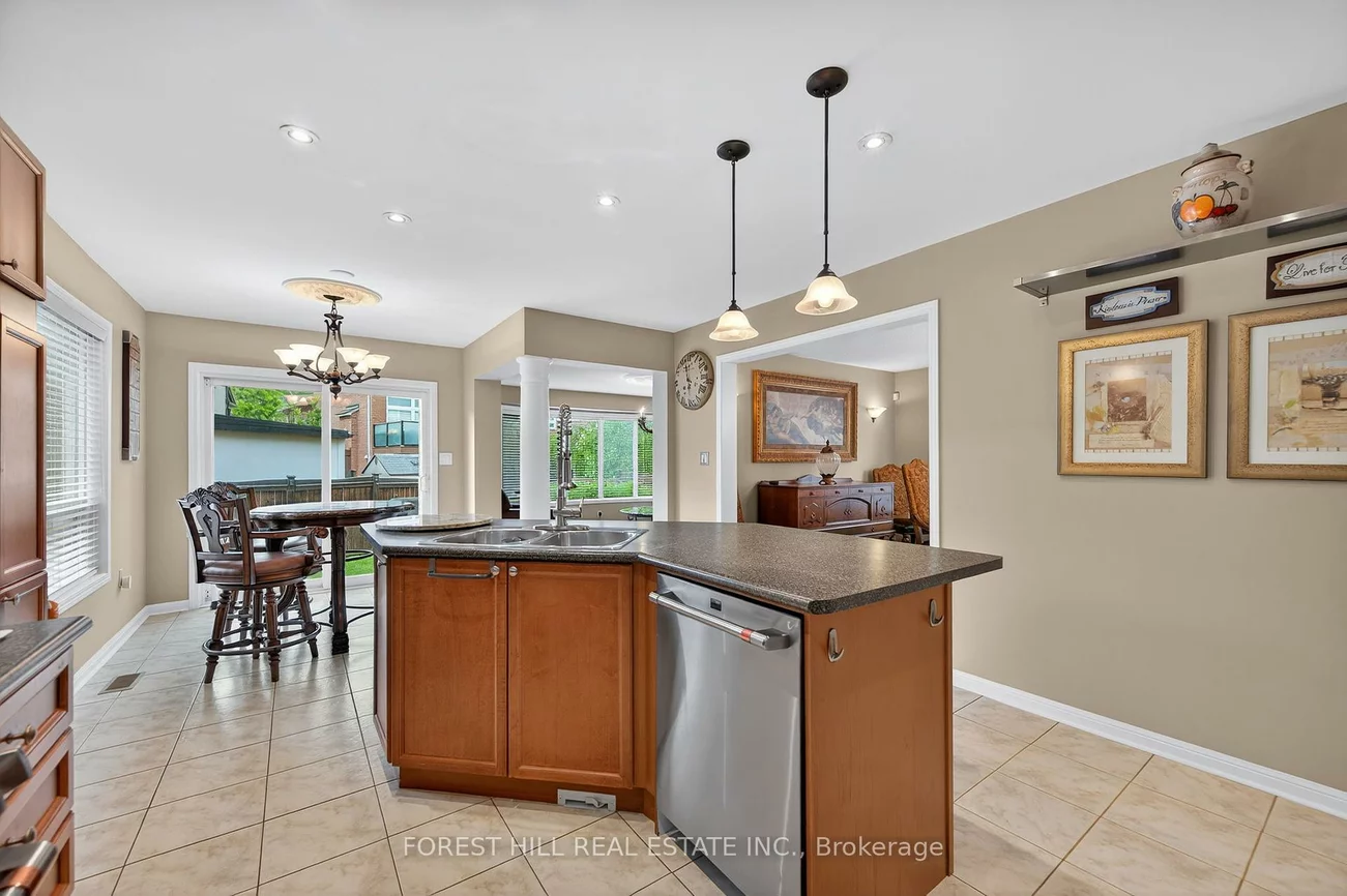 166, Worthington, Oak Ridges Lake Wilcox, Richmond Hill