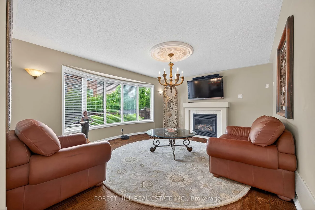 166, Worthington, Oak Ridges Lake Wilcox, Richmond Hill