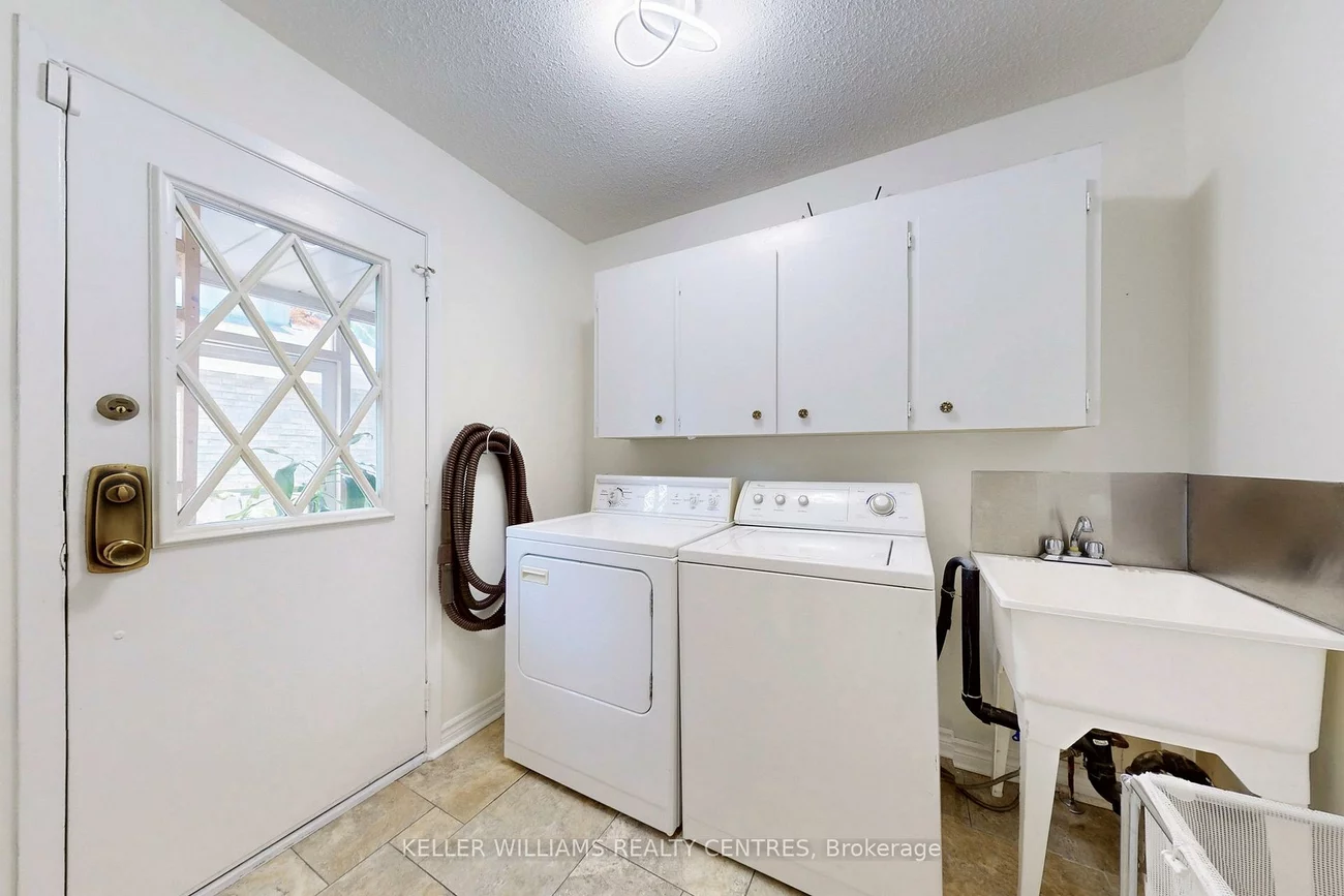 43, Mayvern, North Richvale, Richmond Hill
