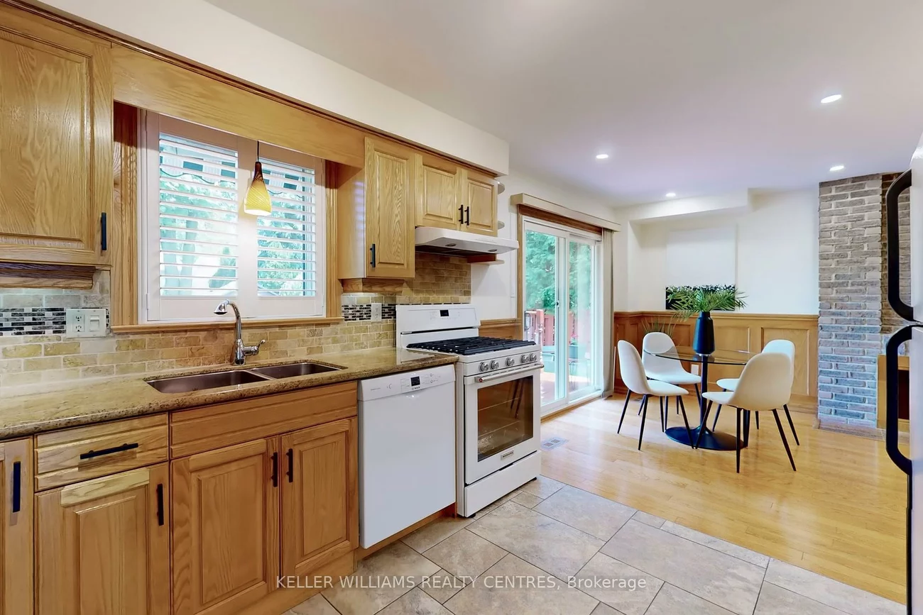 43, Mayvern, North Richvale, Richmond Hill