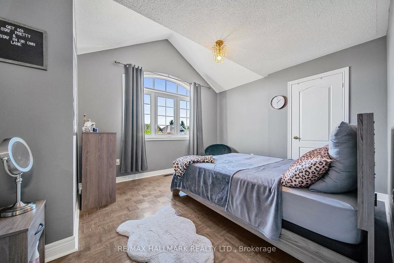 70, Deerwood, Oak Ridges, Richmond Hill