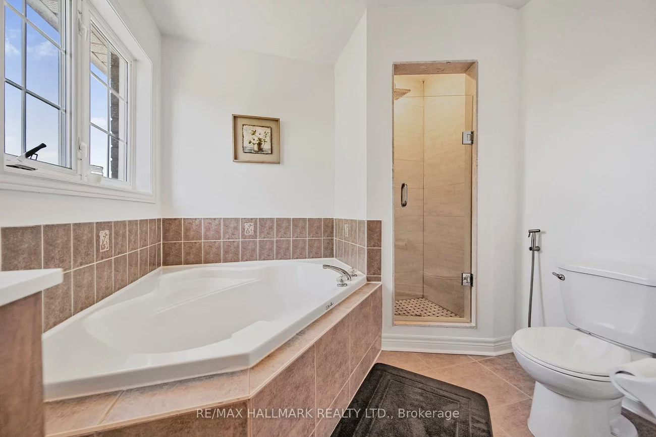 70, Deerwood, Oak Ridges, Richmond Hill