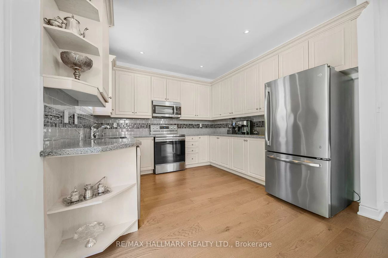 70, Deerwood, Oak Ridges, Richmond Hill