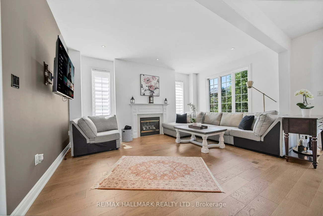 70, Deerwood, Oak Ridges, Richmond Hill