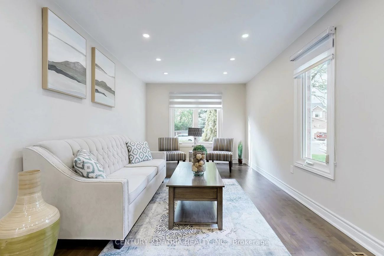 60, Steepleview, North Richvale, Richmond Hill