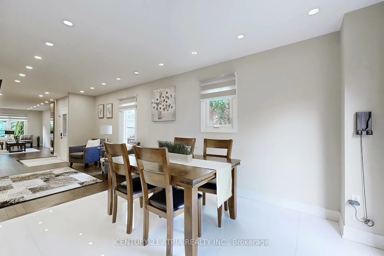 60, Steepleview, North Richvale, Richmond Hill