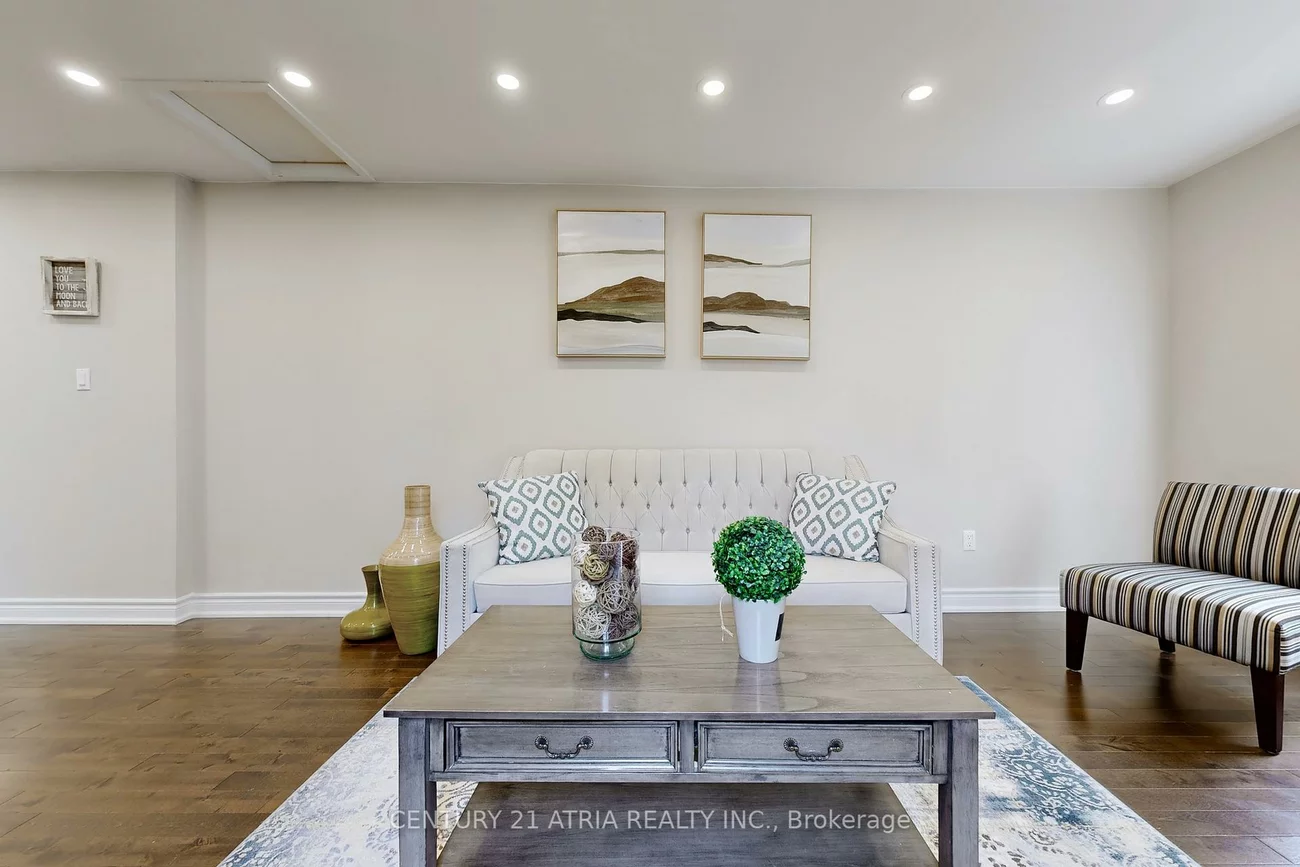 60, Steepleview, North Richvale, Richmond Hill