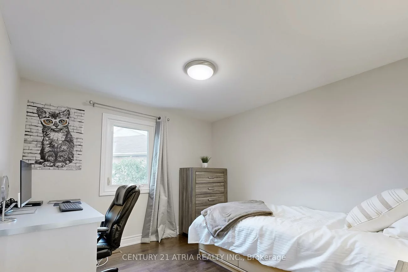 60, Steepleview, North Richvale, Richmond Hill