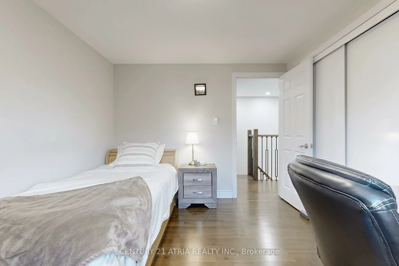 60, Steepleview, North Richvale, Richmond Hill