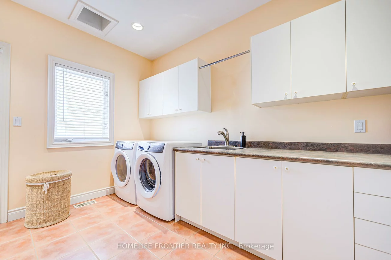 3, Wainwright, North Richvale, Richmond Hill
