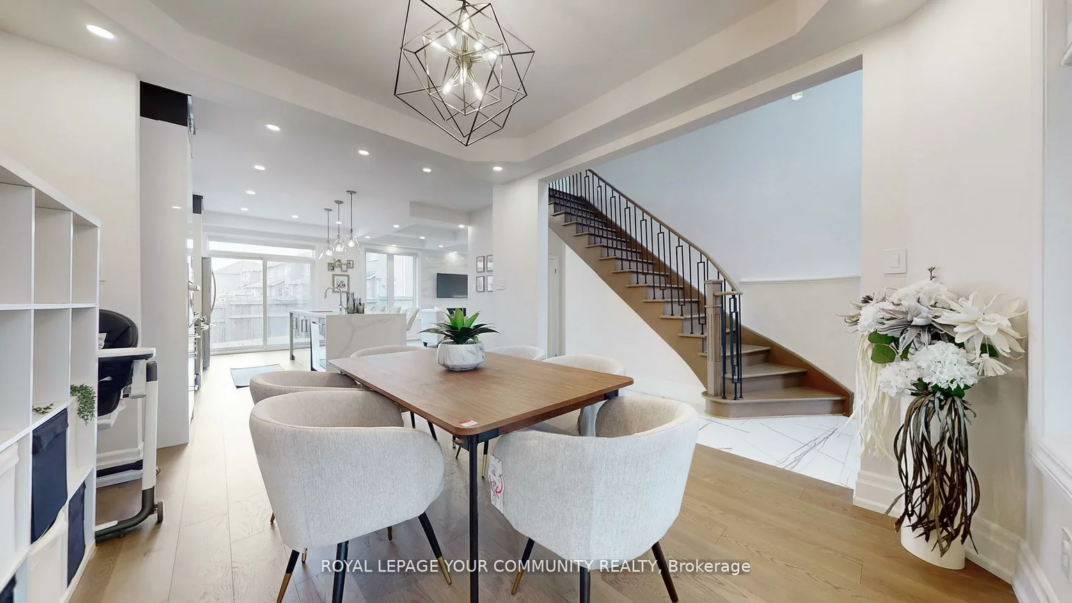 100, Grand Oak, Oak Ridges, Richmond Hill