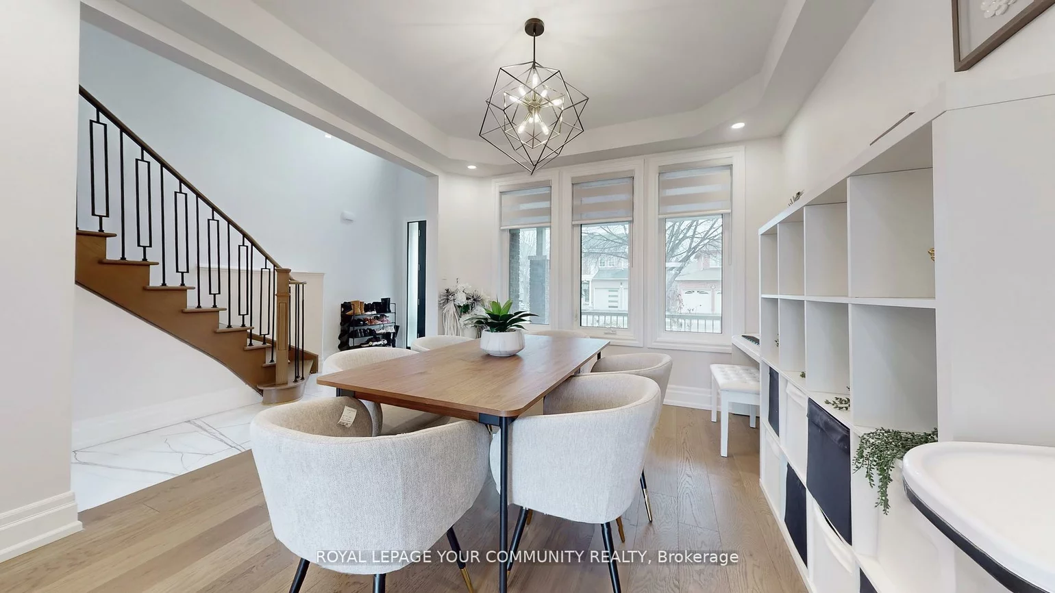 100, Grand Oak, Oak Ridges, Richmond Hill