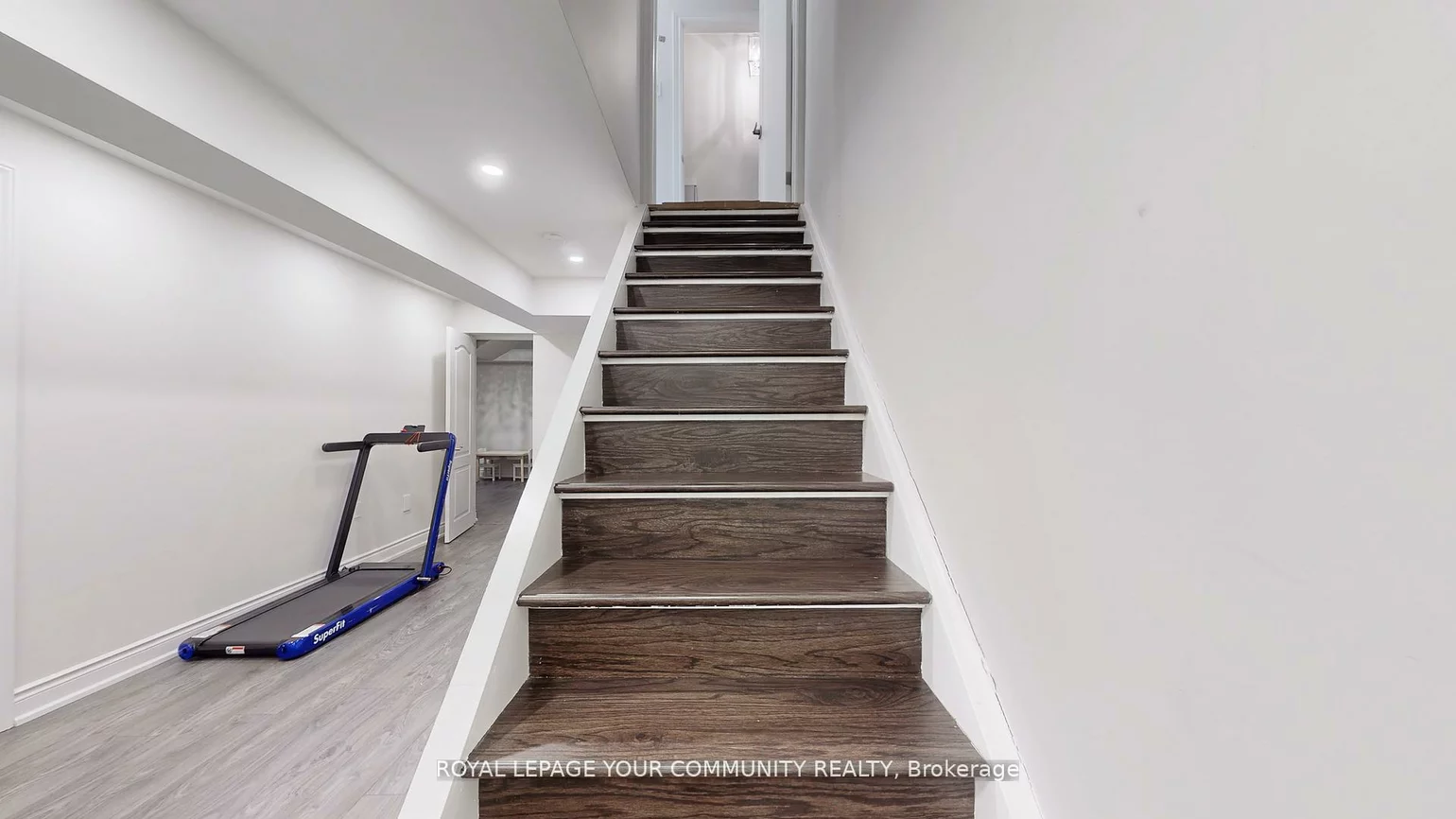 100, Grand Oak, Oak Ridges, Richmond Hill