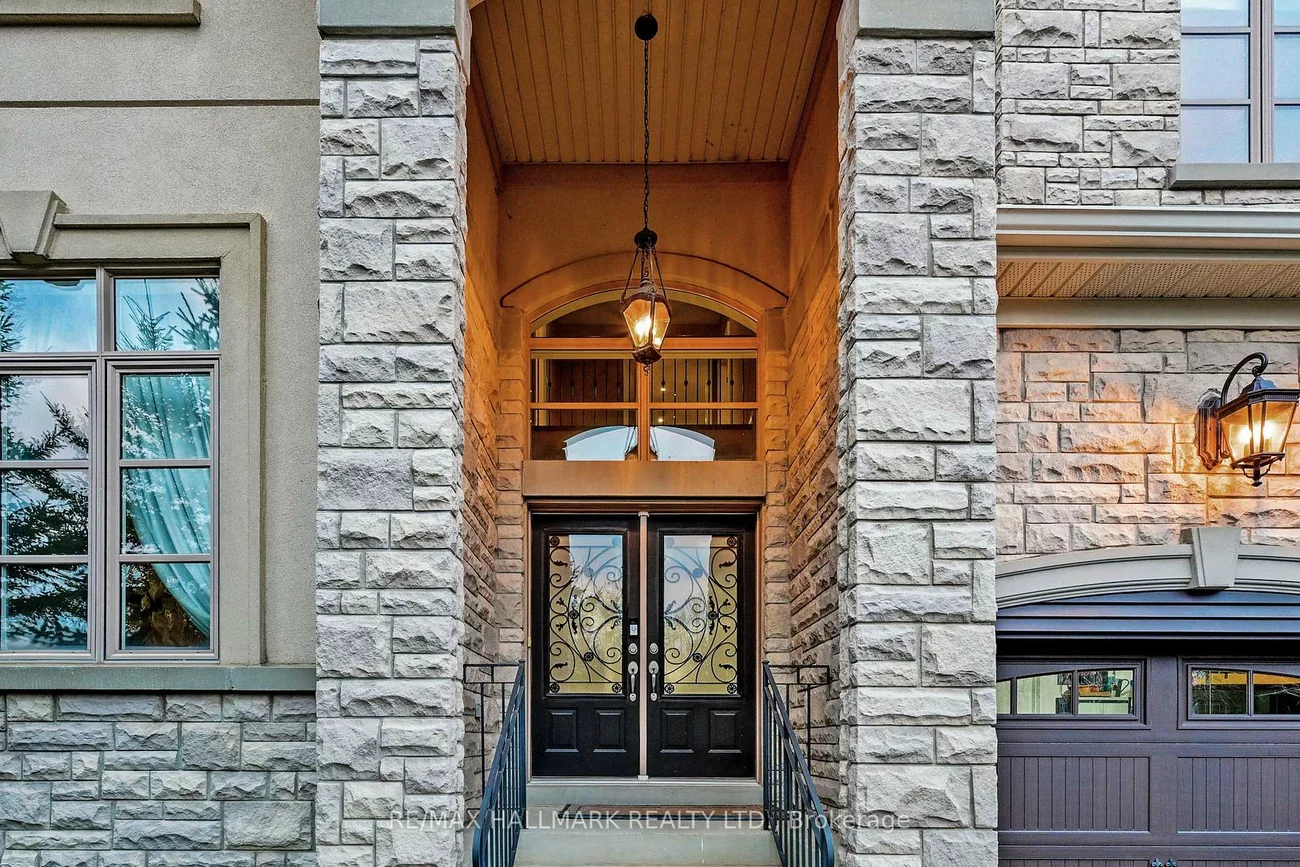 350, Paradelle, Oak Ridges Lake Wilcox, Richmond Hill