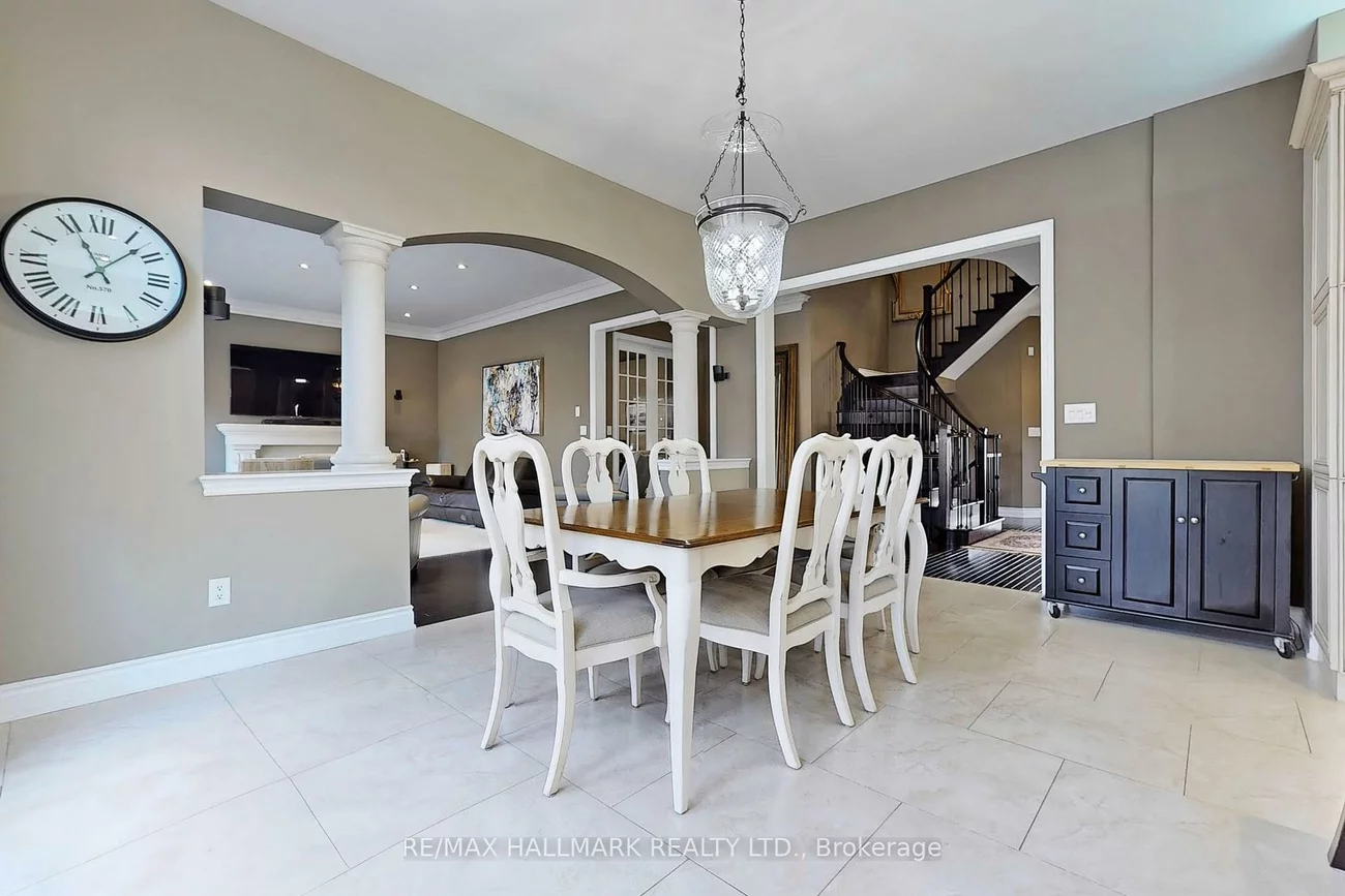 350, Paradelle, Oak Ridges Lake Wilcox, Richmond Hill