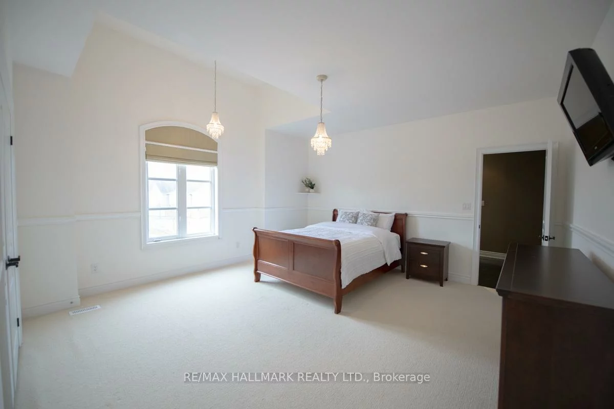 350, Paradelle, Oak Ridges Lake Wilcox, Richmond Hill