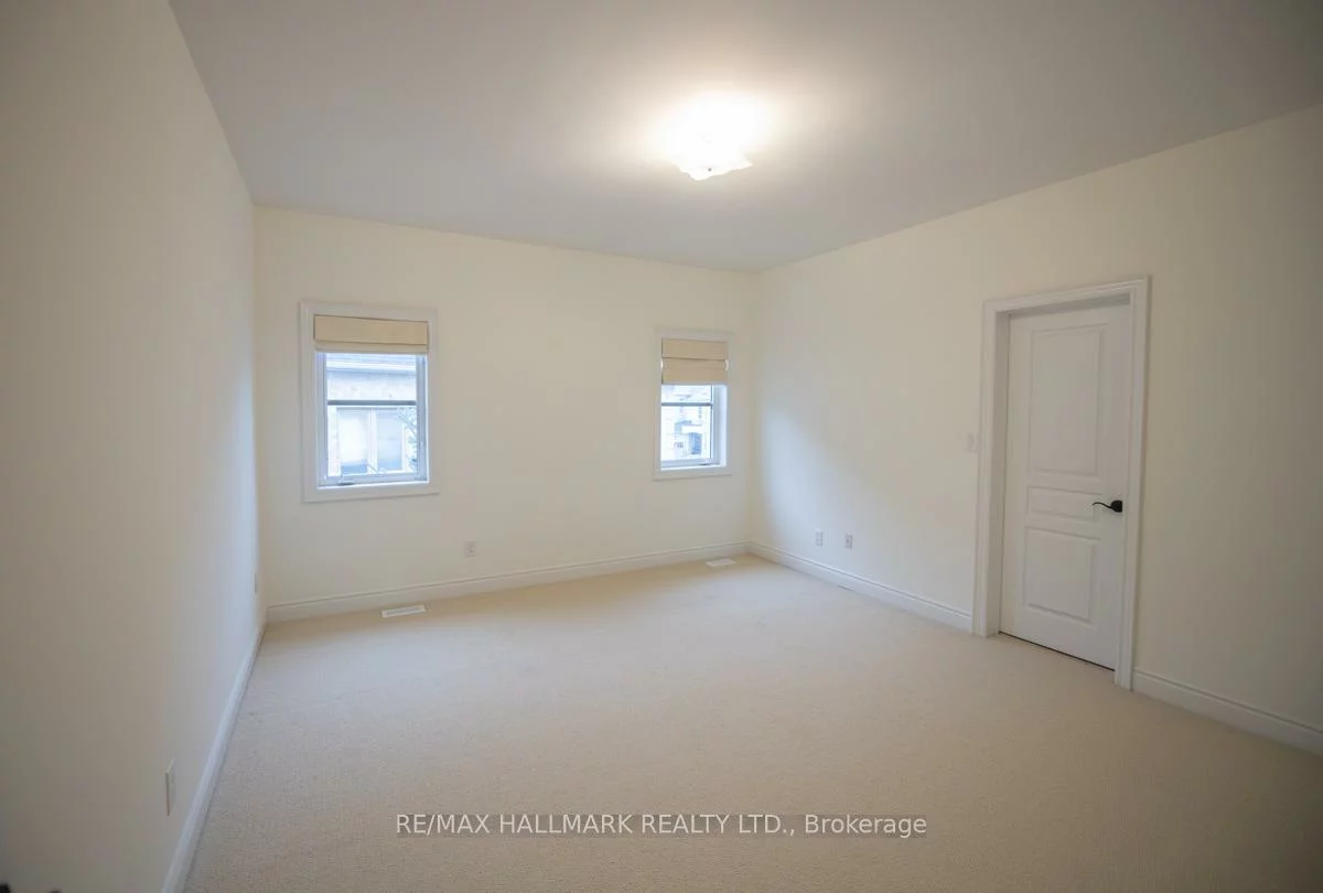 350, Paradelle, Oak Ridges Lake Wilcox, Richmond Hill