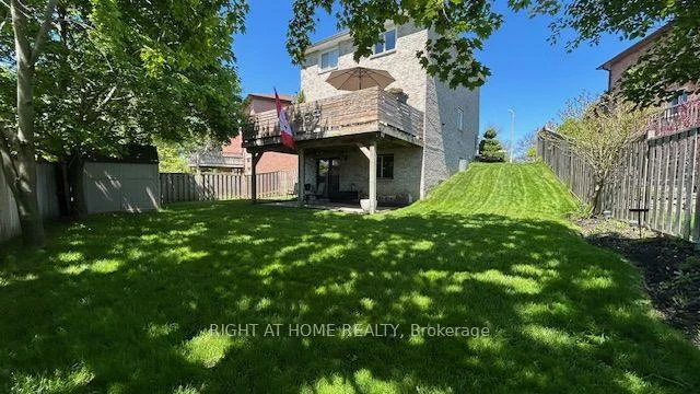 39, Aranka, North Richvale, Richmond Hill