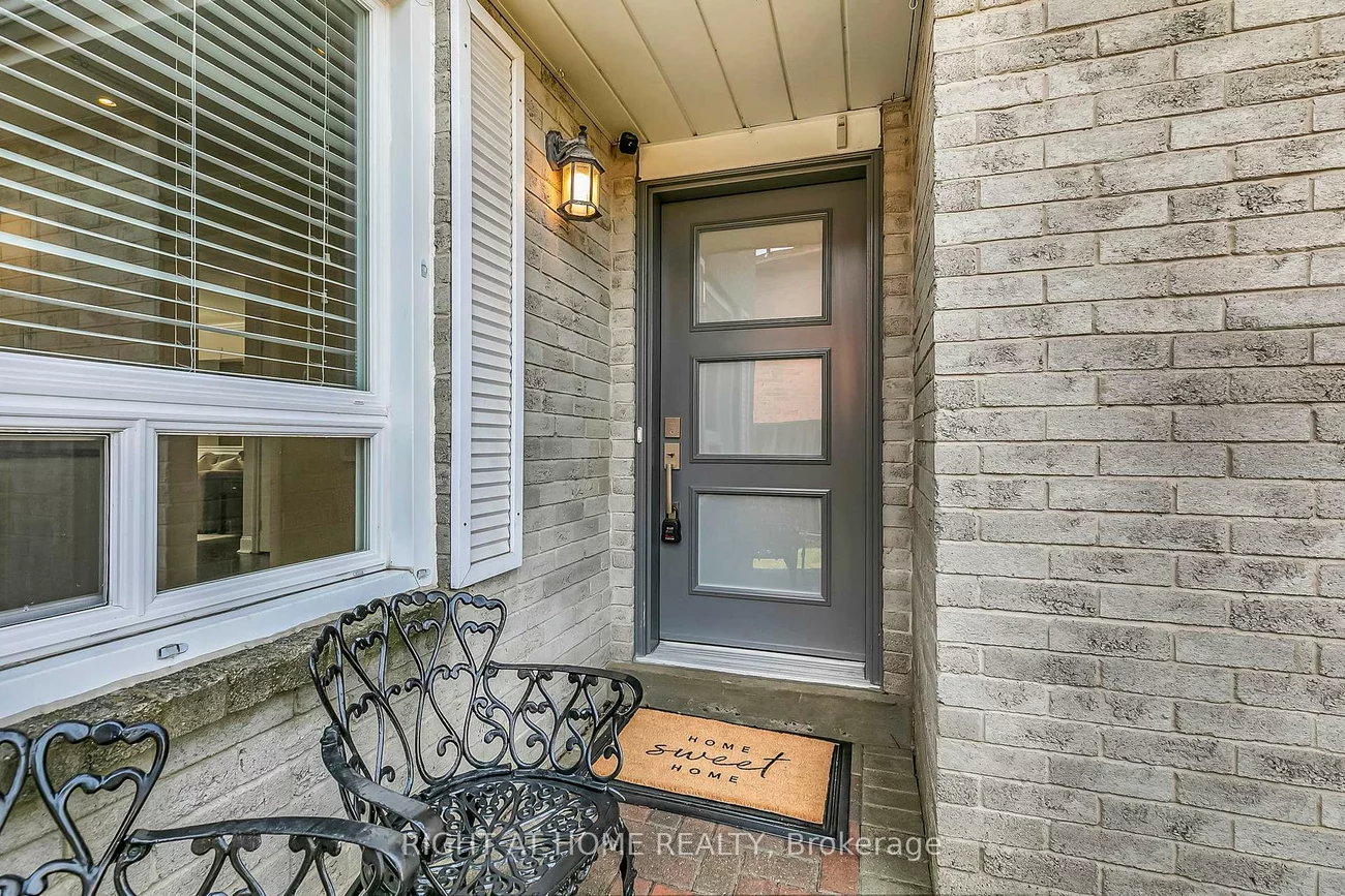 39, Aranka, North Richvale, Richmond Hill