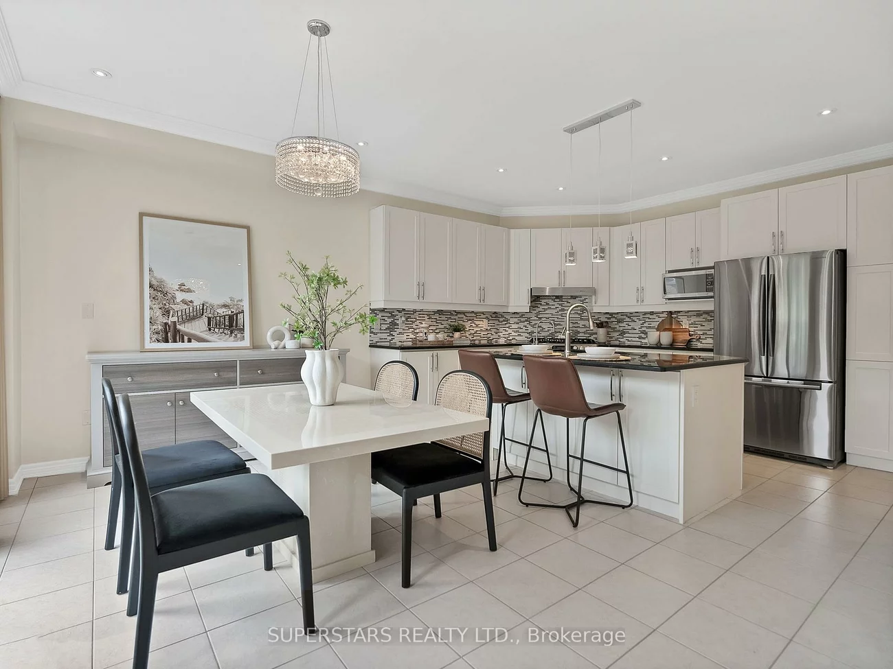 9, Bassview, Jefferson, Richmond Hill