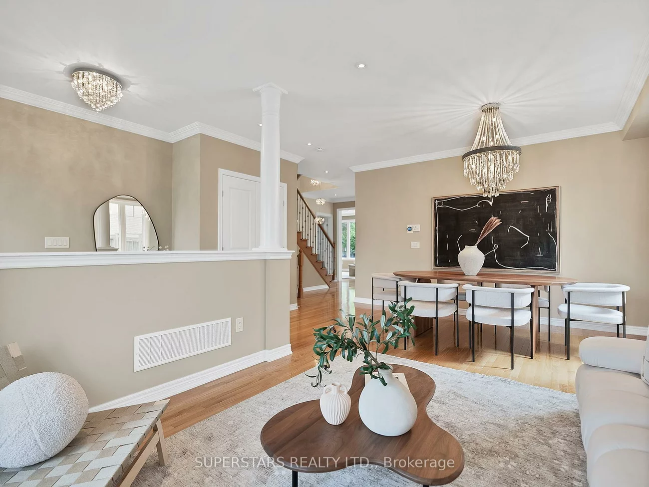 9, Bassview, Jefferson, Richmond Hill