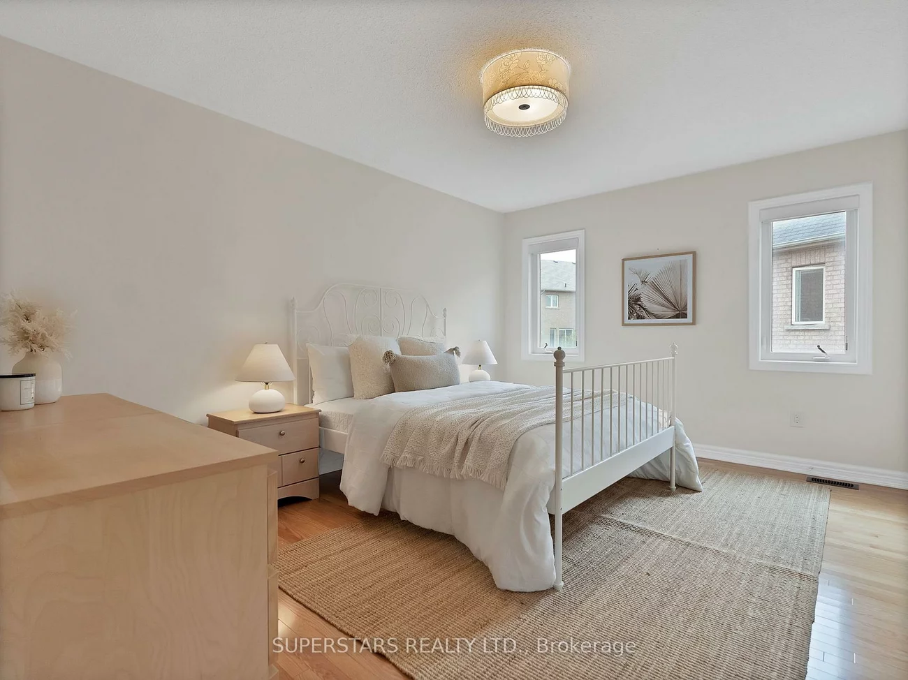 9, Bassview, Jefferson, Richmond Hill