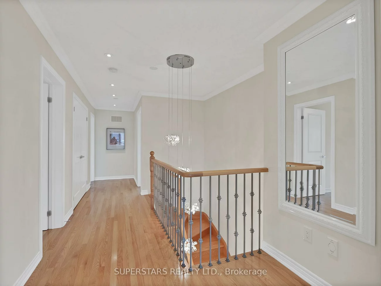 9, Bassview, Jefferson, Richmond Hill