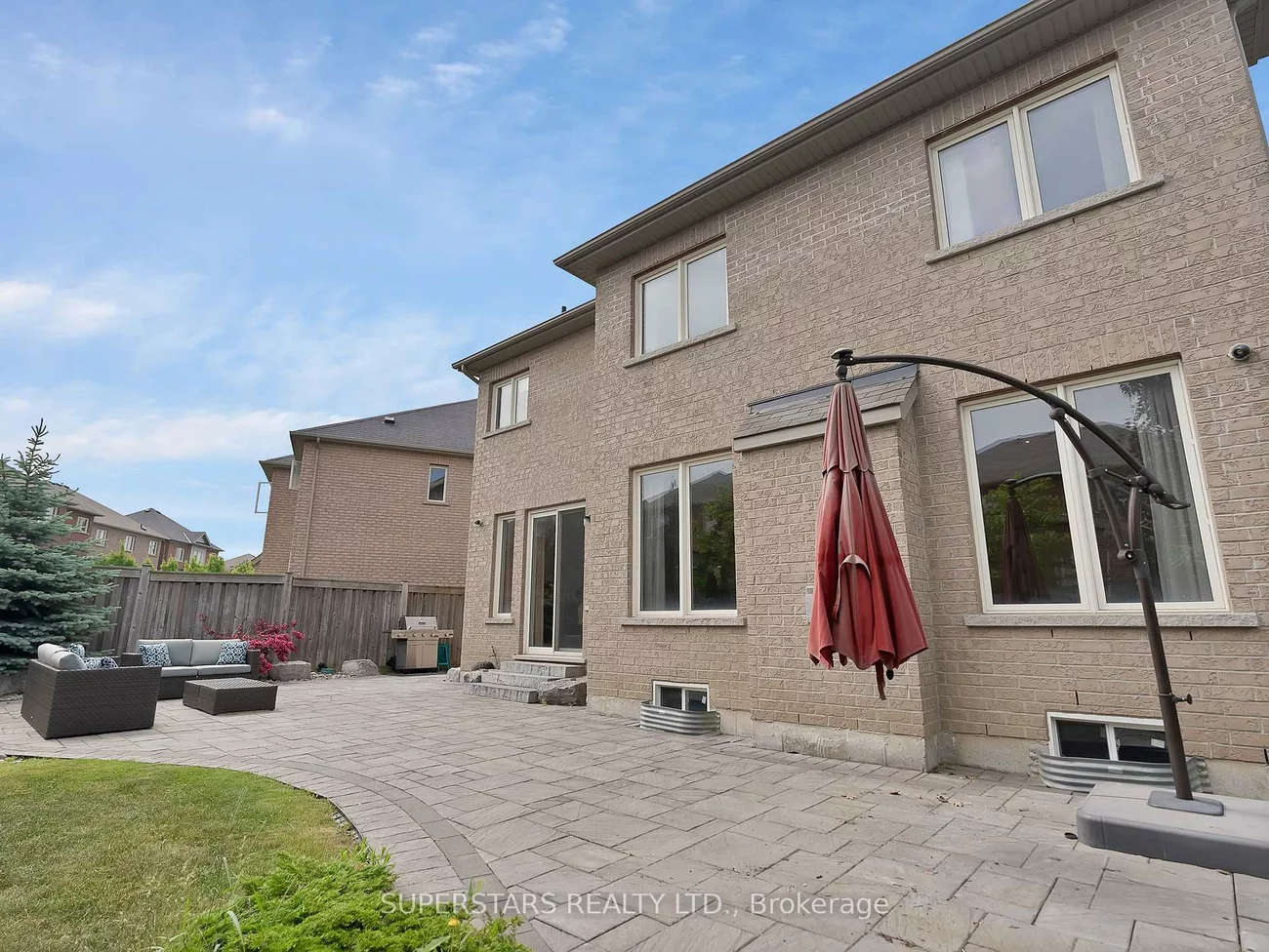 9, Bassview, Jefferson, Richmond Hill