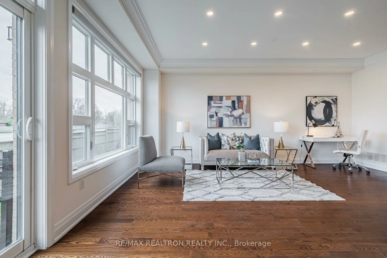10, Causland, Devonsleigh, Richmond Hill